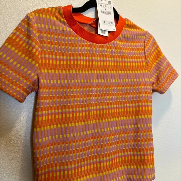 Zara Tops - ZARA JACQUARD MULTI-COLORED T-SHIRT!